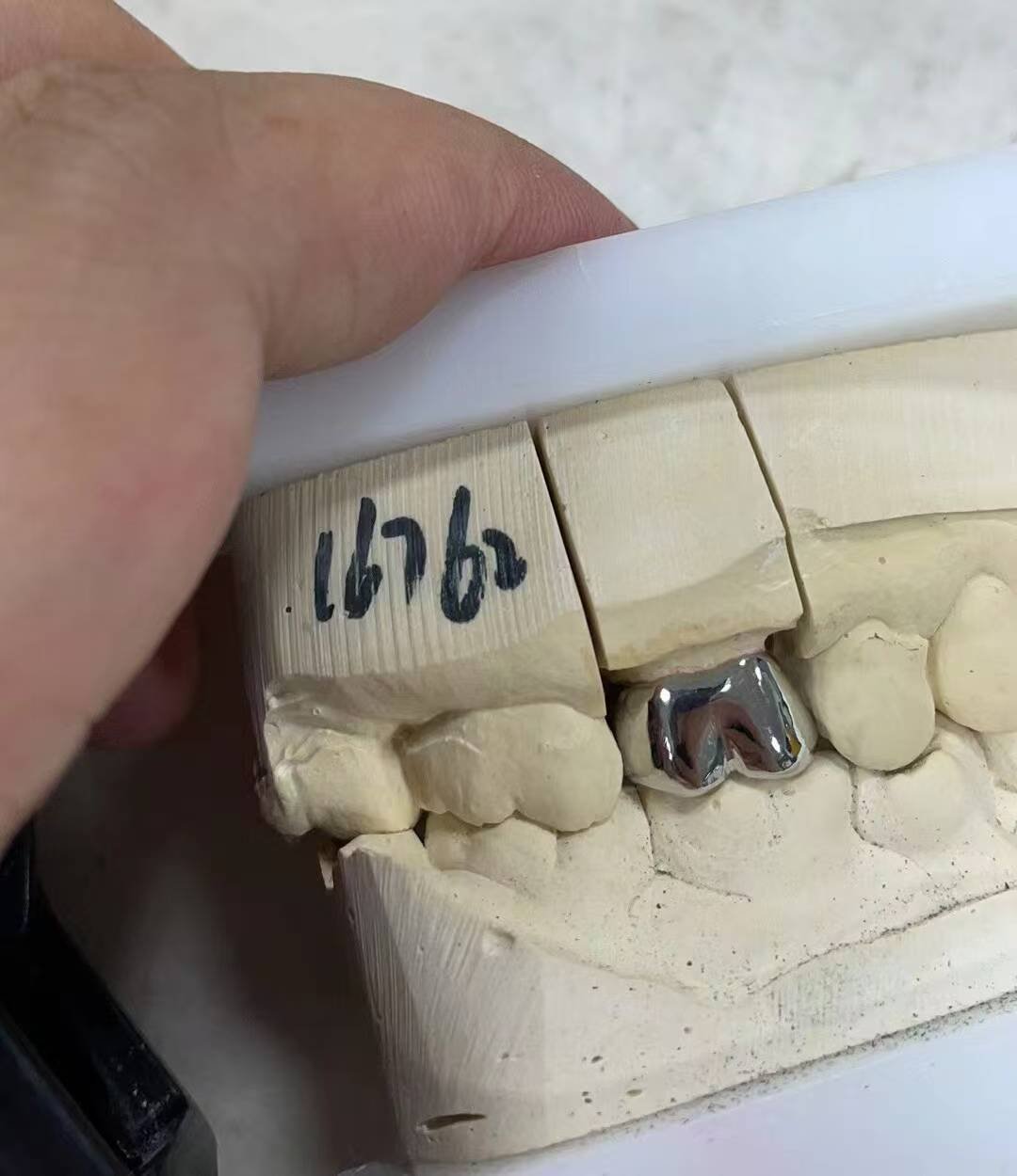 Cobalt-chromium Dental Crown